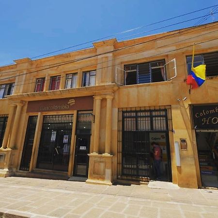 Отель San Gil Tours Hostal Экстерьер фото